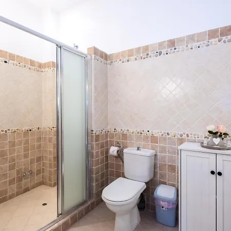 Sebastian's - Family Sea View Apartment Agios Gordios (Corfu)
